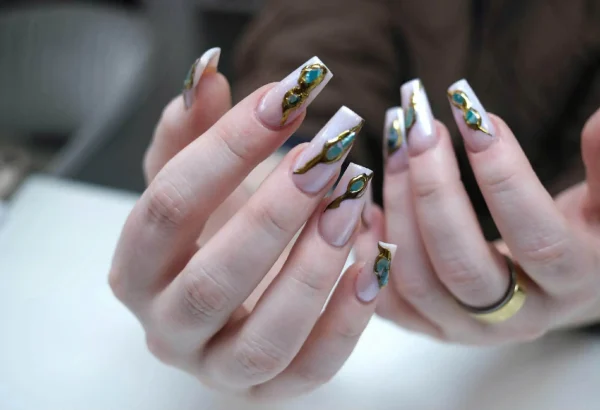 helen-nails-spa-jersey-city-manicure-13