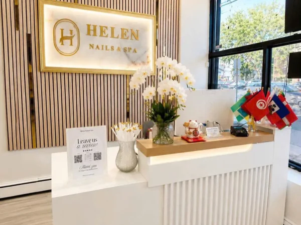 helen-nails-spa-jersey-city-reception-desk